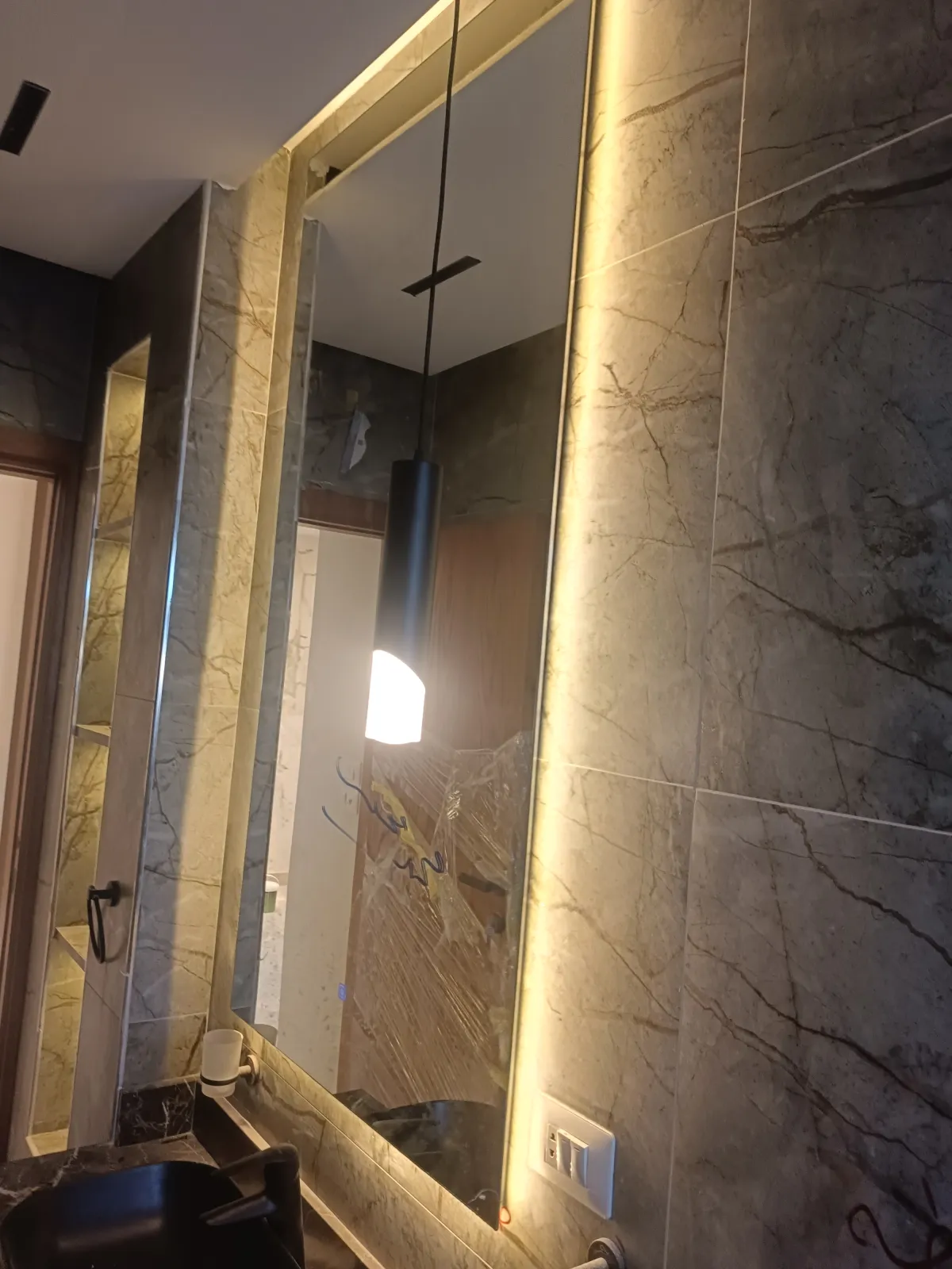 زجاج سيكوريت في بورسعيد